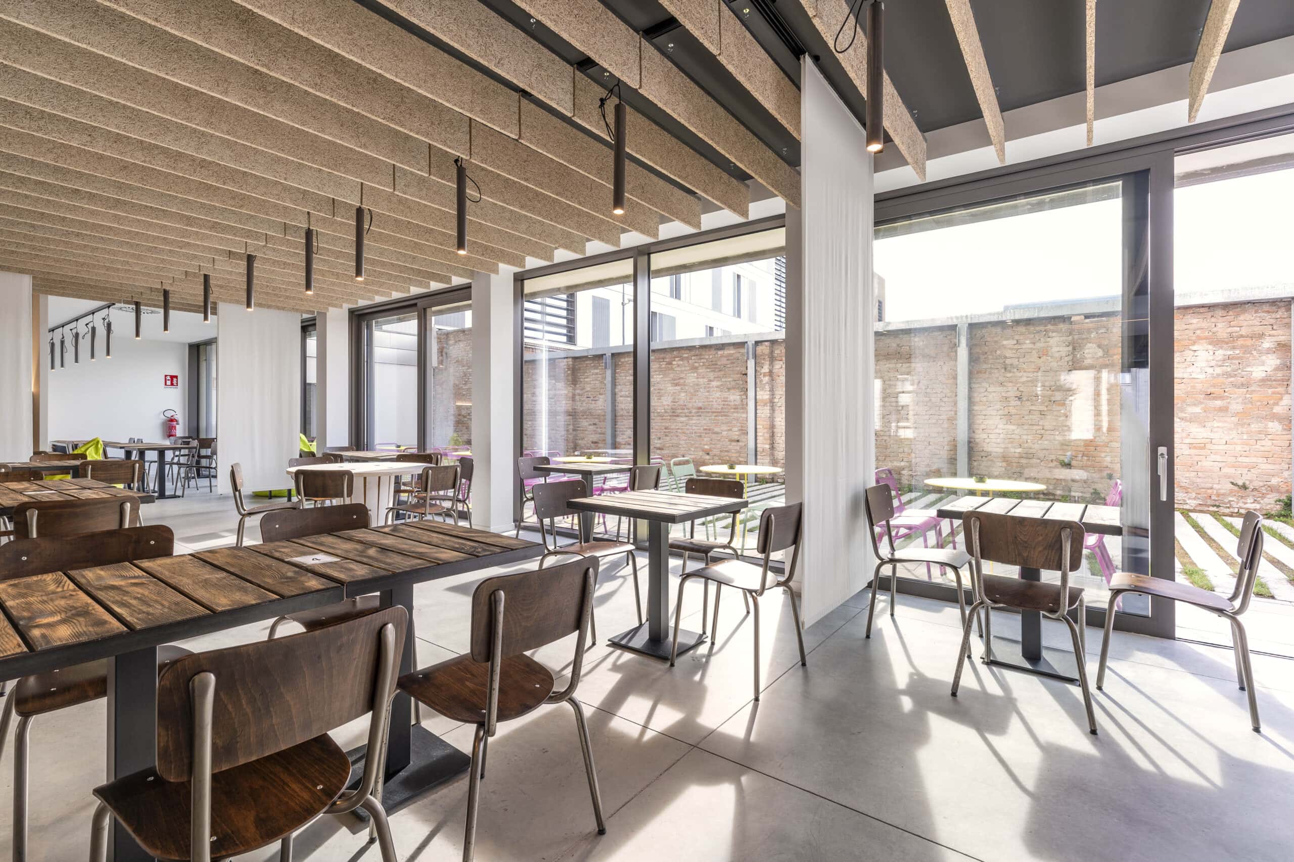 Humus Restaurant_9