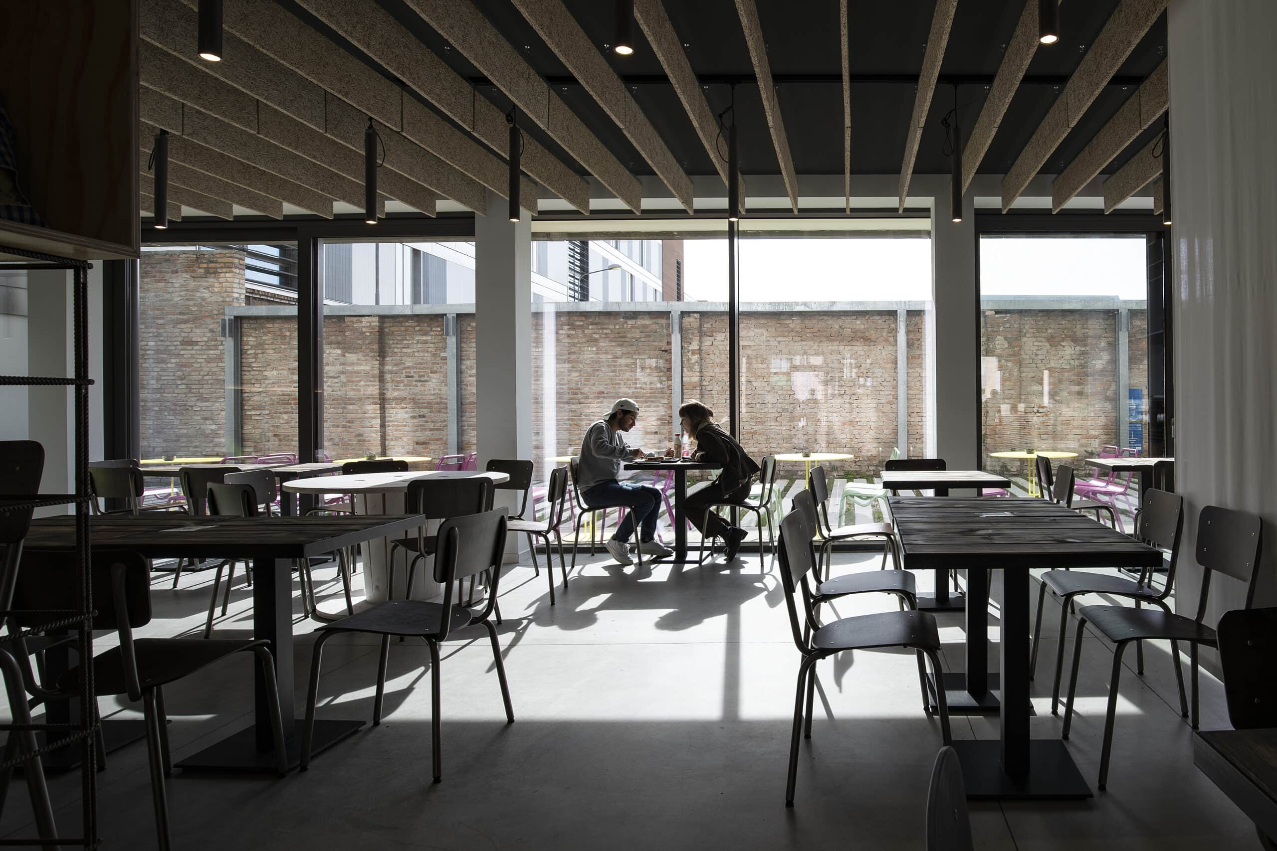 Humus Restaurant_7